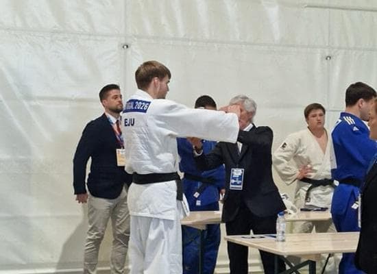Danilo Storozhuk conquista 2.º lugar na Taça da Europa de Juniores em Portimão 2026